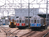 �L�S008